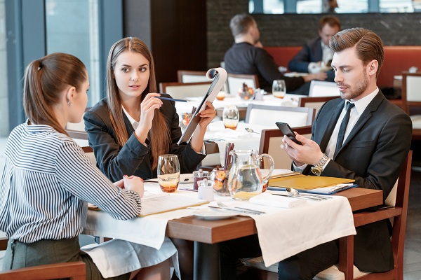 What You Need to Know About Business Meal Deductions